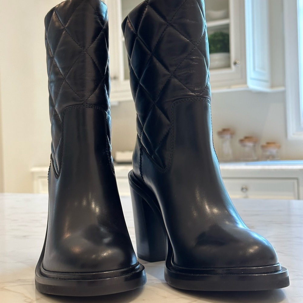 Moncler Leonie black quilted 4" heel boots, new in box. - Picture 2 of 4